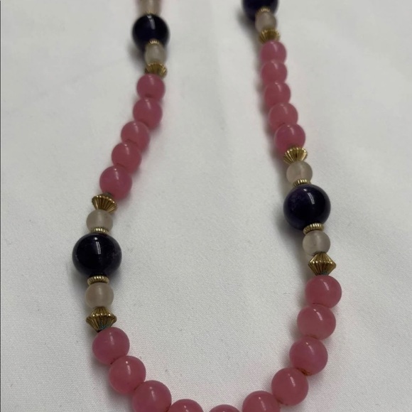 Necklace (Rose Quartz Beads) - Picture 4 of 6